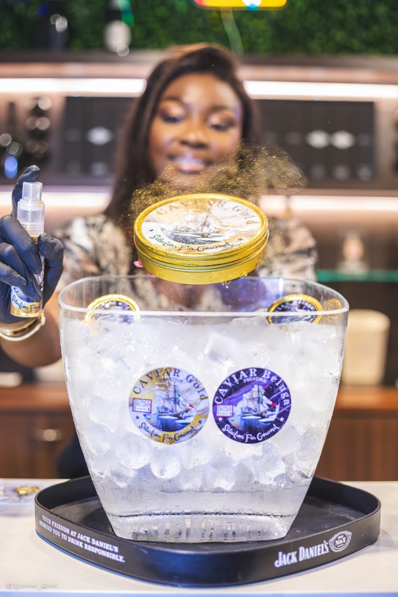 Seau à glace et boîtes Caviar Gold et Beluga